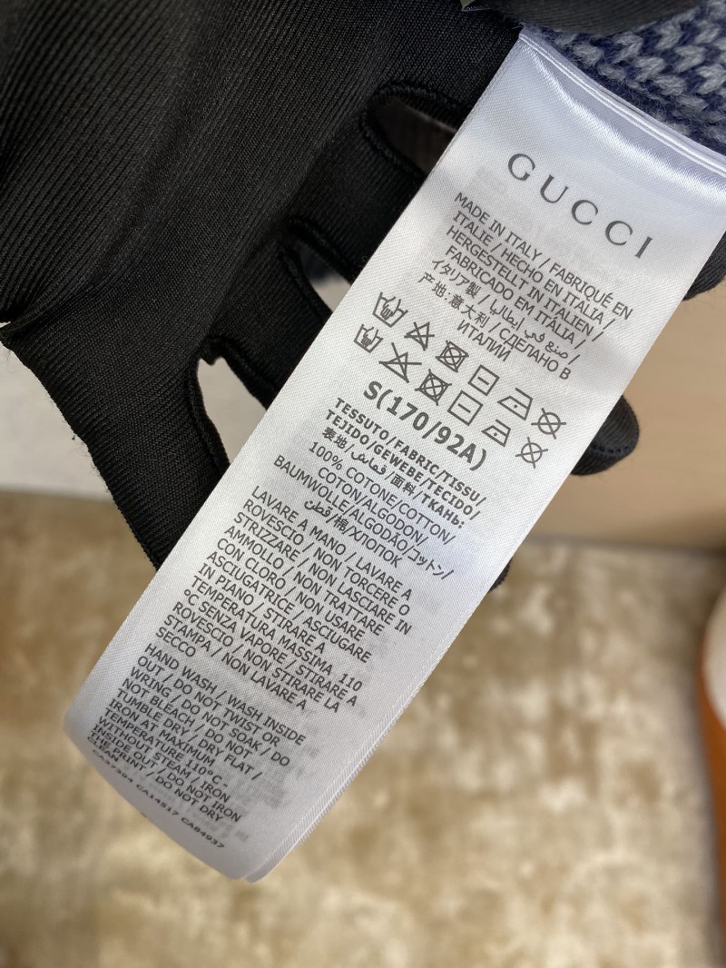 Gucci monogrammed knitted cardigan 8