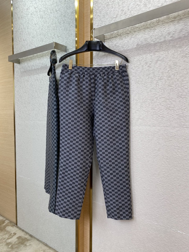 Gucci Wool Jacquard Trousers 4