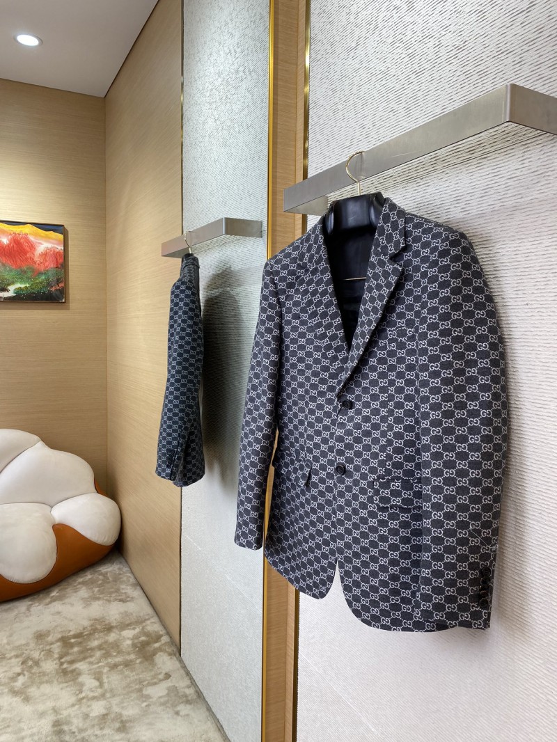 Gucci Wool Blazer 2