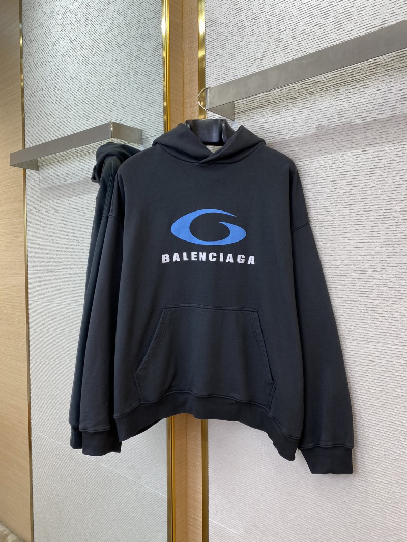 Balenciaga Printed Hooded Sweatshirt 4