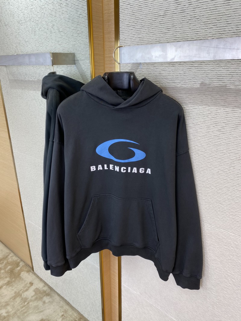 Balenciaga Printed Hooded Sweatshirt 6