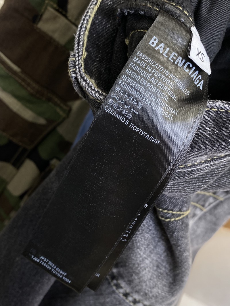 Balenciaga Spliced Camouflage Jeans Black 8