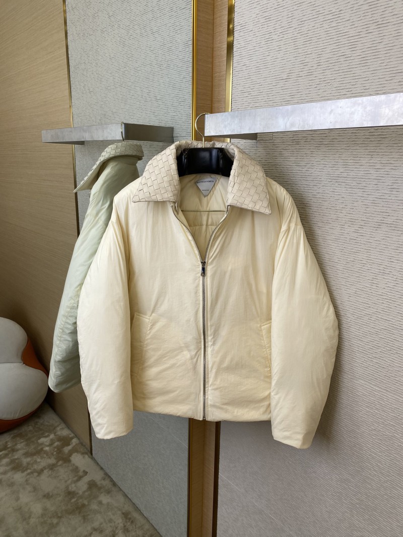 Bottega Veneta Lapel Down Jacket Beige 6