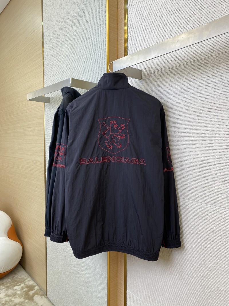 Balenciaga Manchester United Co-branded Jacket 5