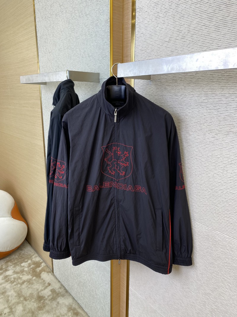 Balenciaga Manchester United Co-branded Jacket 6