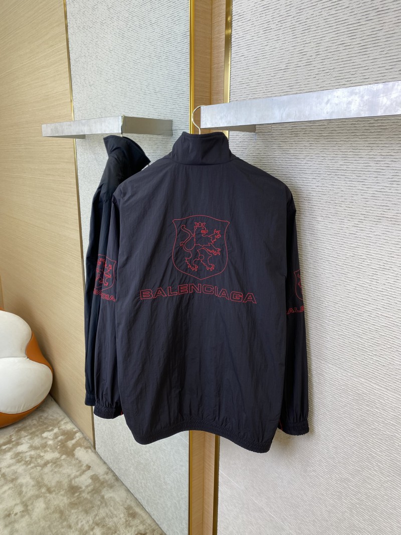 Balenciaga Manchester United Co-branded Jacket 7