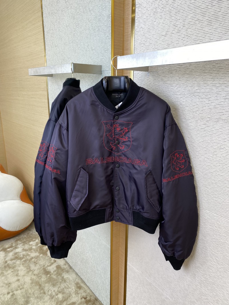 Balenciaga Manchester United co-branded baseball jersey 4