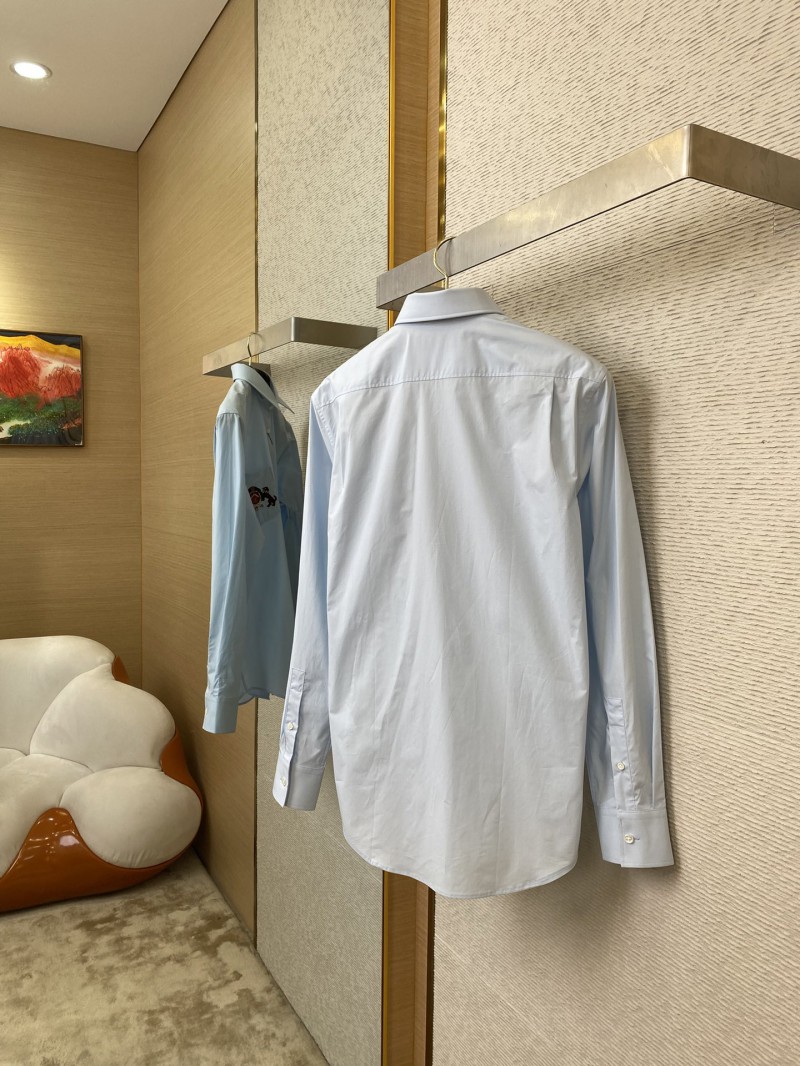 LV logo embroidered lapel shirt 3