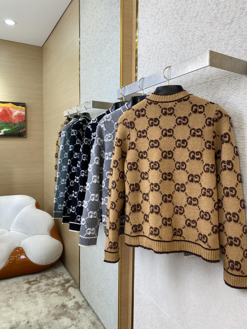 Gucci shearling jacquard knit cardigan khaki 3
