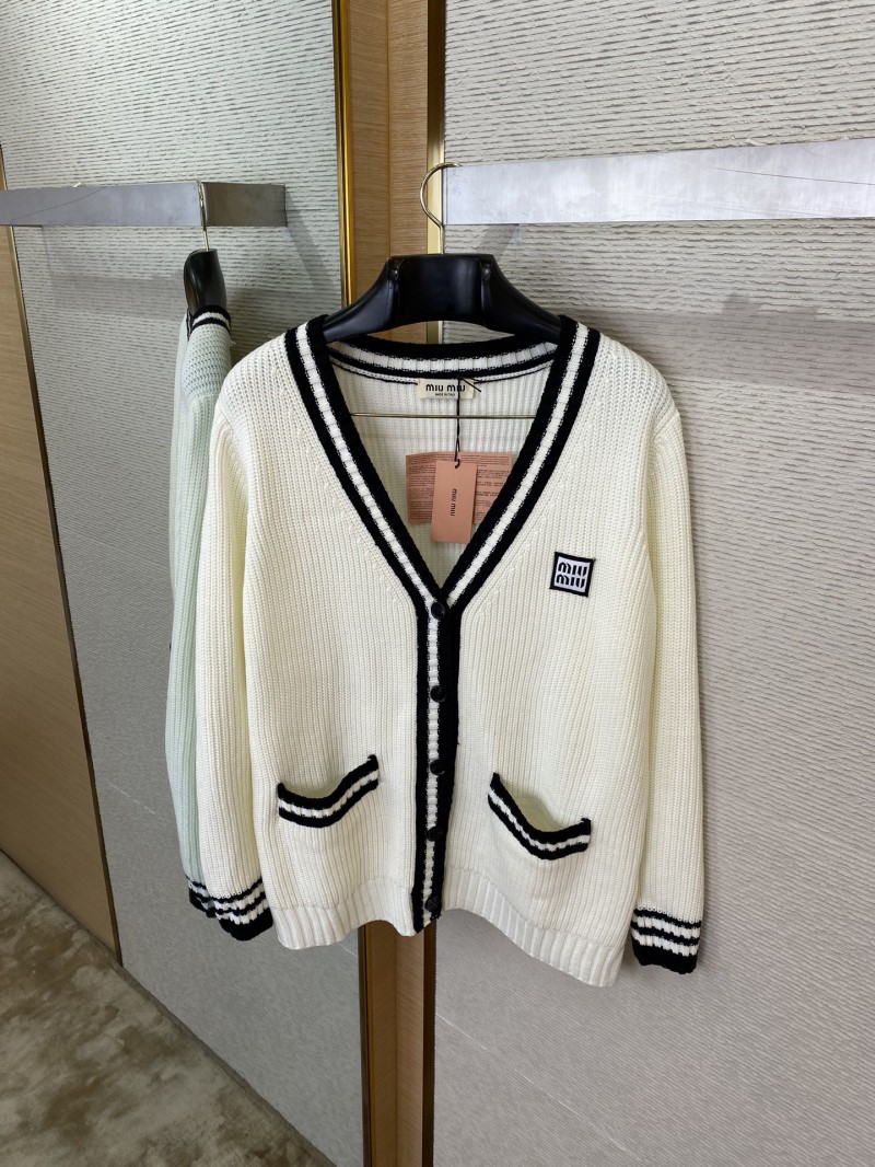 Miu Miu Logo Knit Cardigan 6