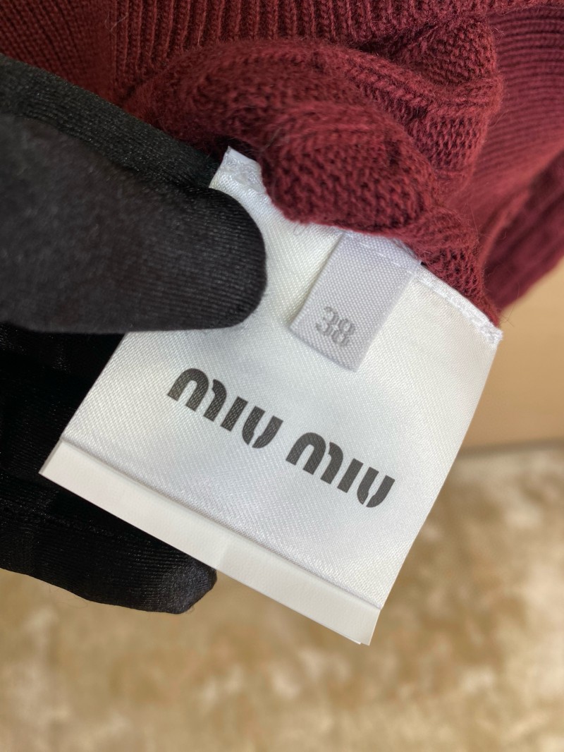 Miu Miu Logo Embroidered Pullover Red 8