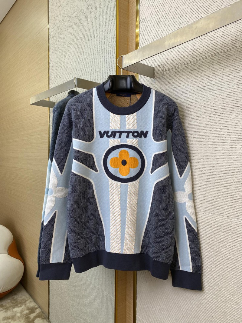 LV Heavyweight Knit Sweatshirt 4