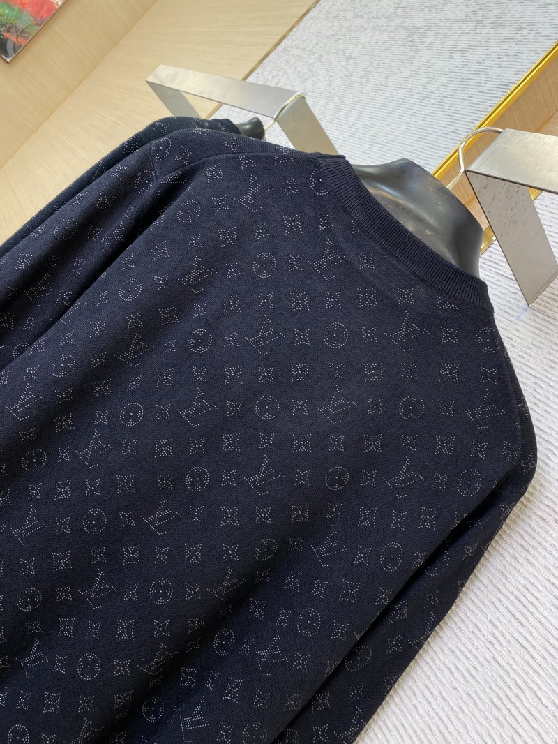 LV rhinestone round neck pullover wool jumper 7