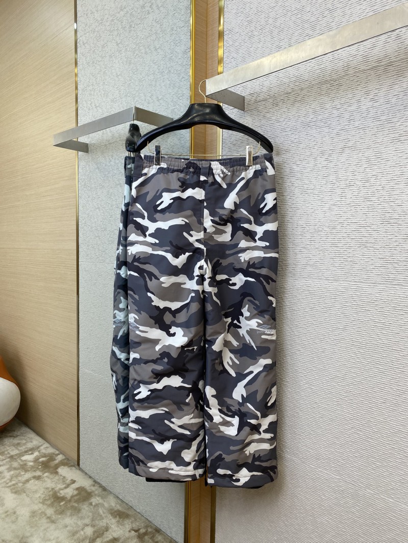 Balenciaga Camouflage Windproof Ski Trousers 5