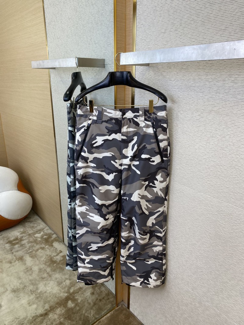Balenciaga Camouflage Windproof Ski Trousers 6
