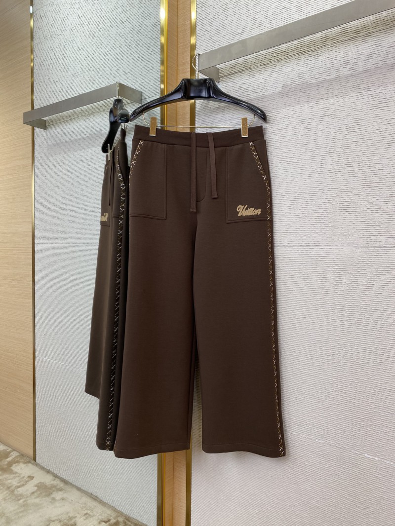 LV co-branded casual trousers 4