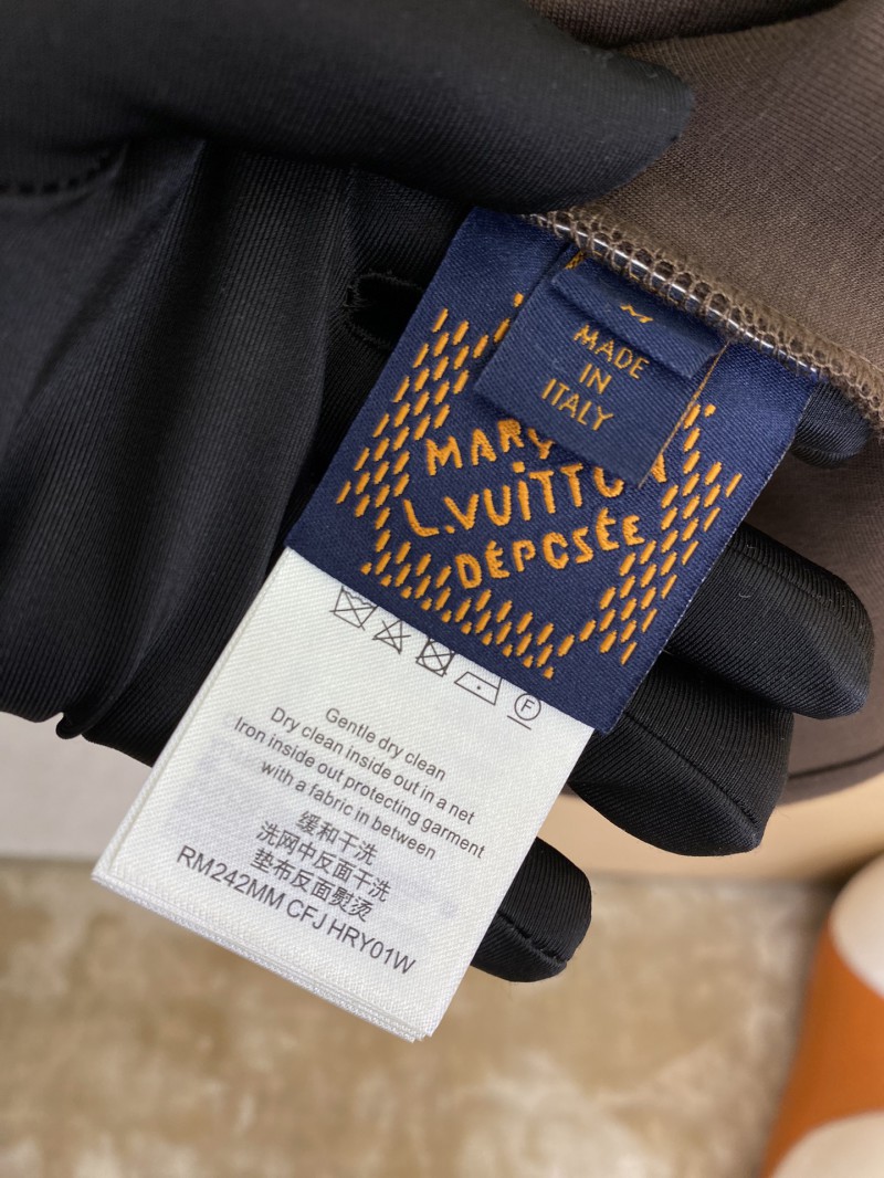 LV co-branded casual trousers 8