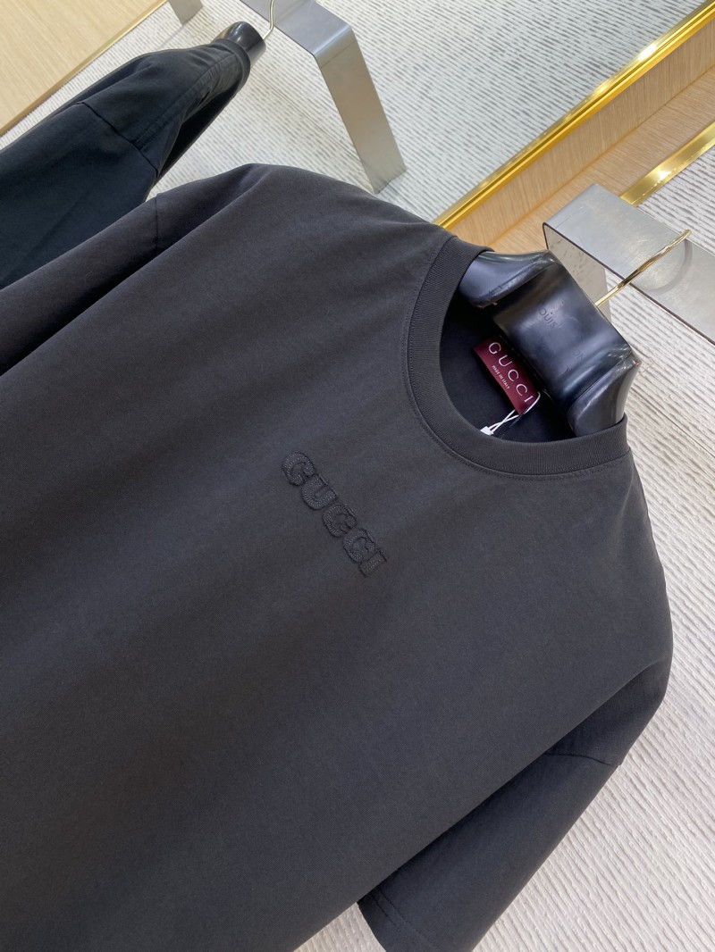 Gucci Embroidered Logo Round Neck Short Sleeve T-Shirt Black 5