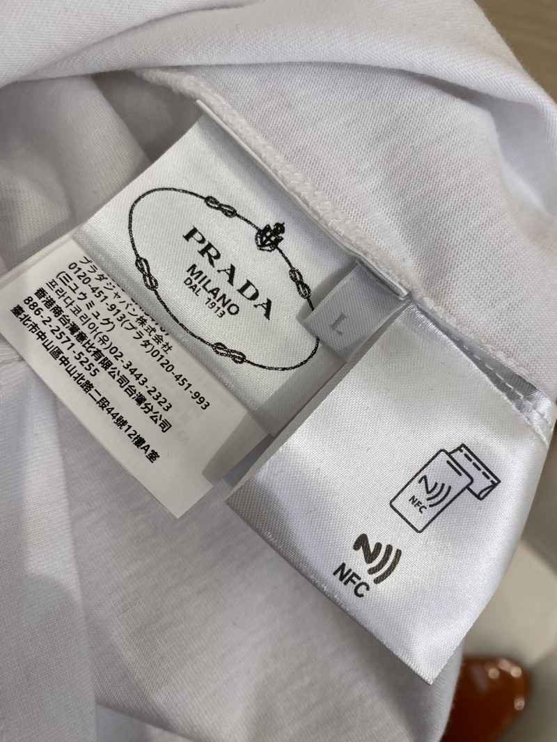 Prada Printed Short Sleeve T-Shirt Black 8