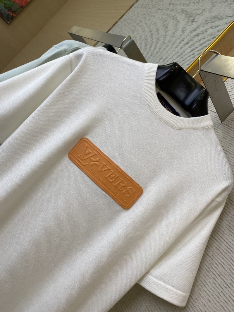 LV Embossed Leather Badge Knit Short Sleeve T-Shirt 5