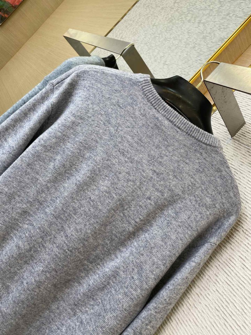 Gucci Year of the Snake Appliqu?? Crew Neck Sweater Grey 7