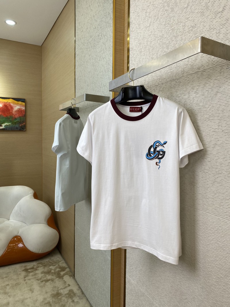 Gucci Year of the Snake Print Short Sleeve T-Shirt 2