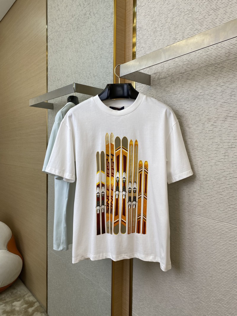 LV Snowboard Print Short Sleeve 4