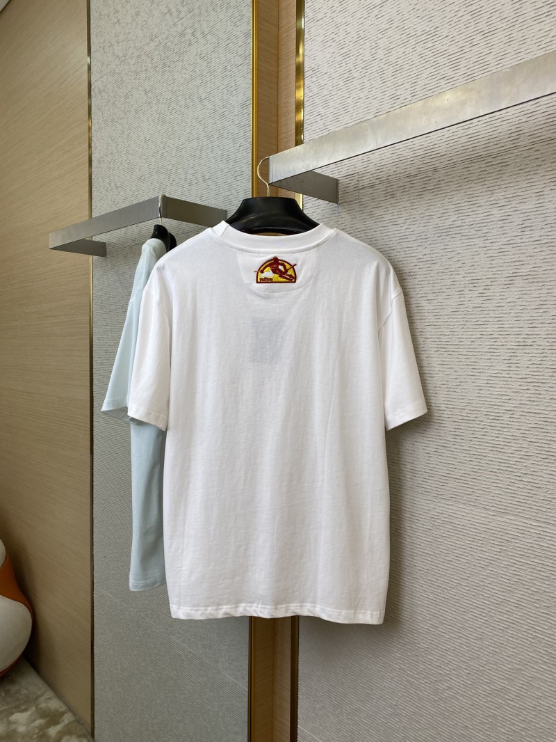 LV Snowboard Print Short Sleeve 5