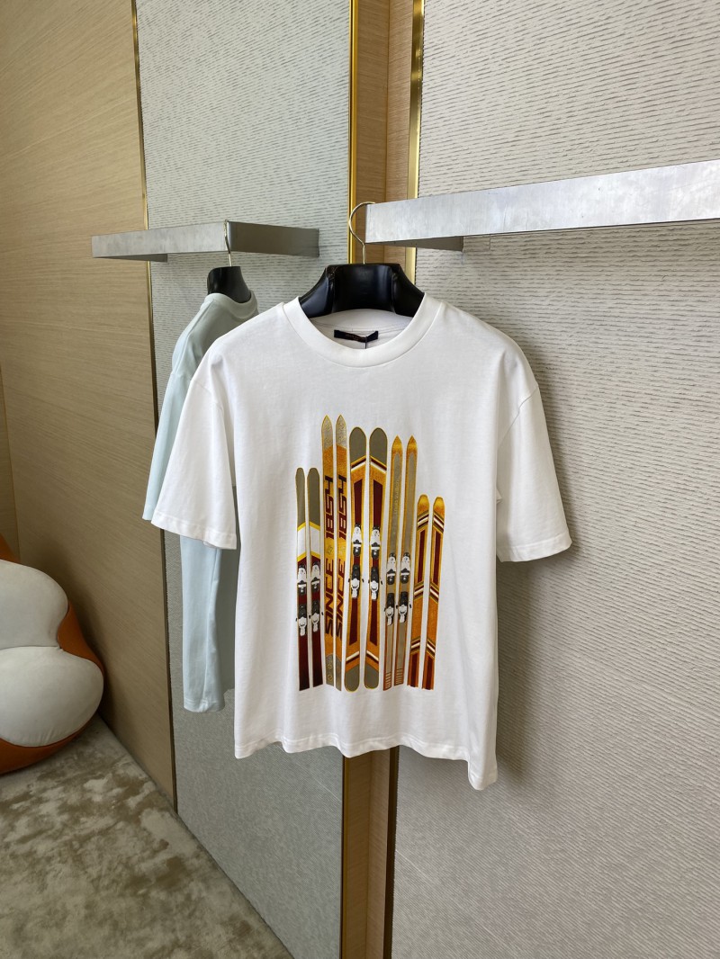 LV Snowboard Print Short Sleeve 6