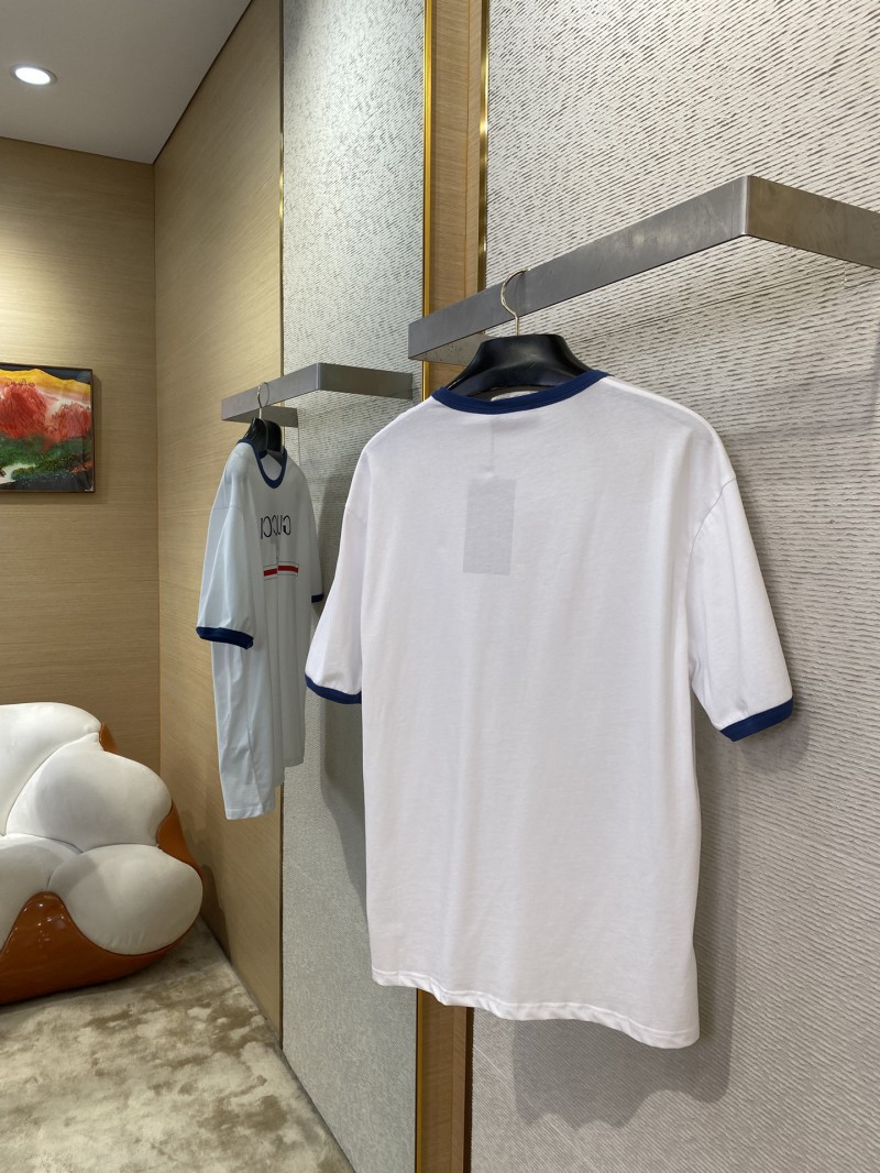 Gucci Printed Round Neck Short Sleeve T-Shirt 3