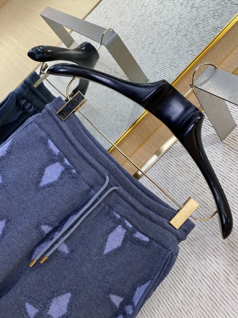 LV appliqu??d wool shorts 5