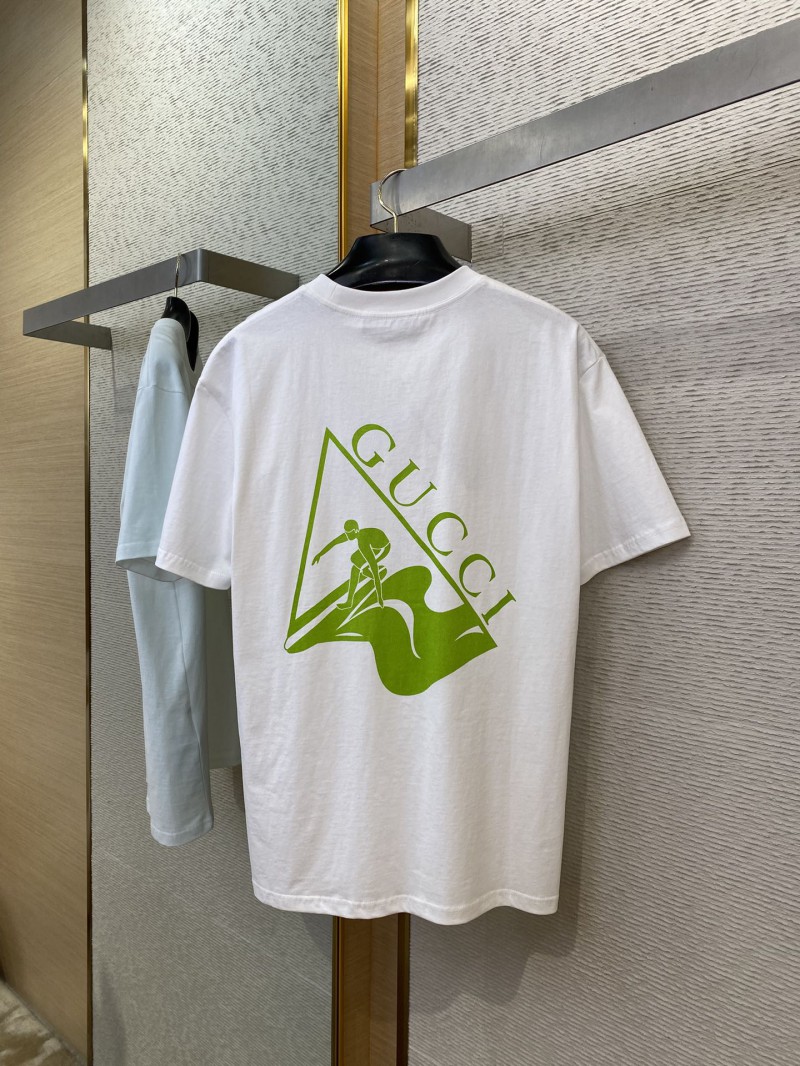 Gucci Ski Print Short Sleeve T-Shirt White 3