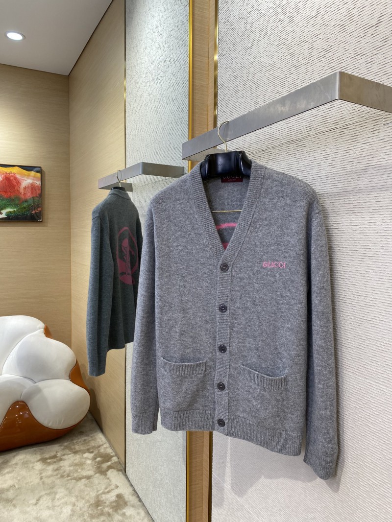 Gucci Ski Appliqu?? Wool Knit Cardigan 2