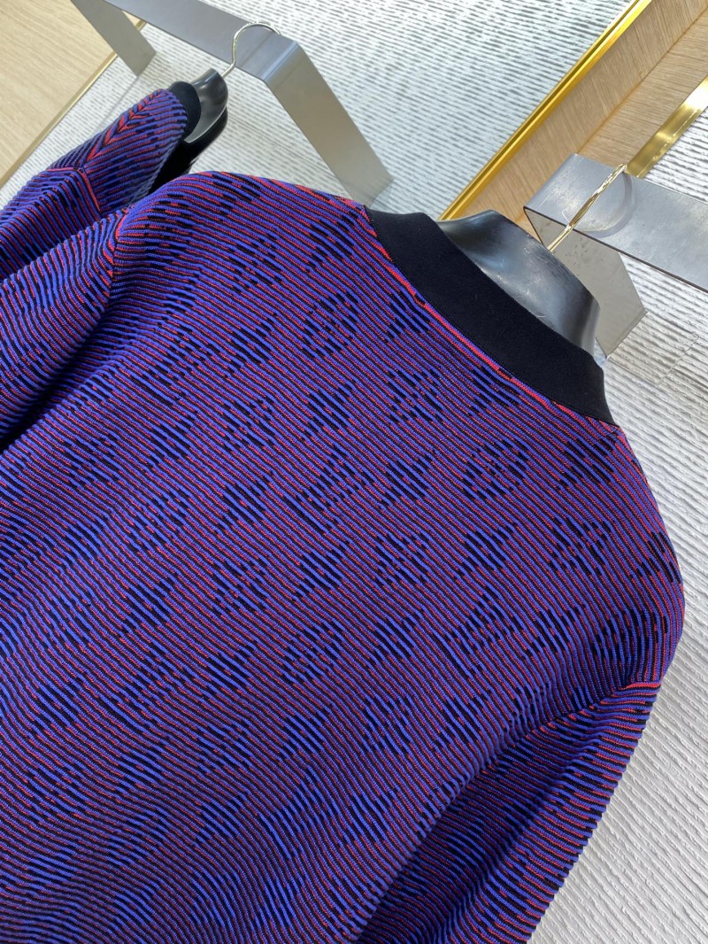 LV Lenticular effect jacquard knit 7