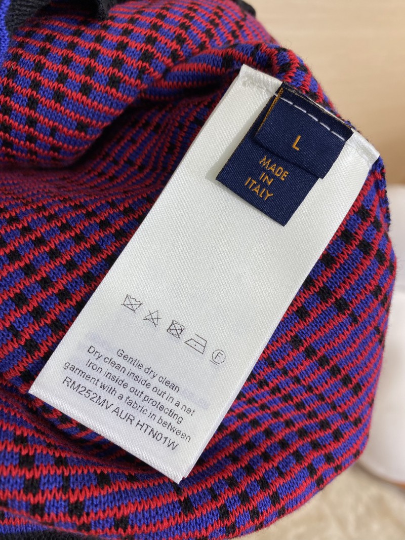 LV Lenticular effect jacquard knit 8