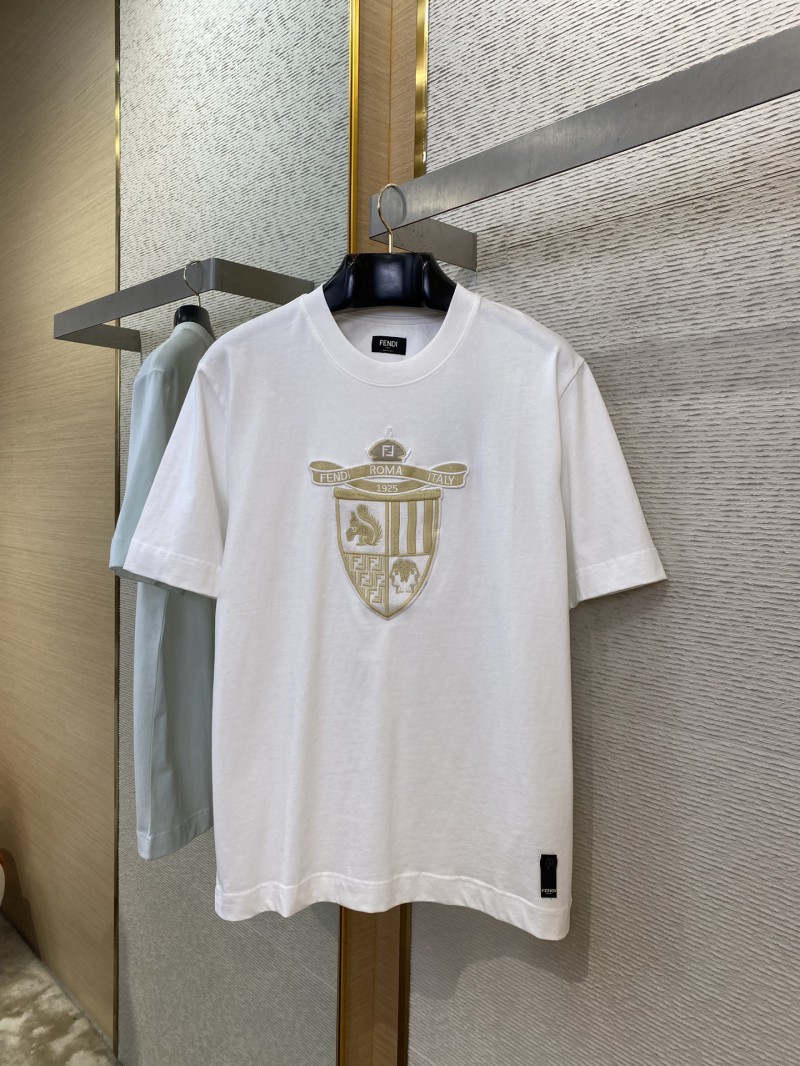 Fendi Emblem Embroidered Short Sleeve T-Shirt White 4