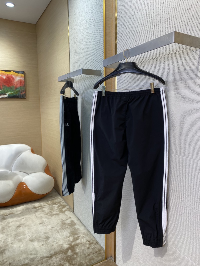Balenciaga logo embroidered trousers 3