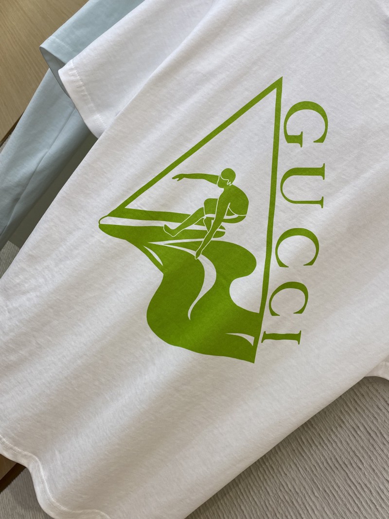 Gucci Ski Print Short Sleeve T-Shirt White 7