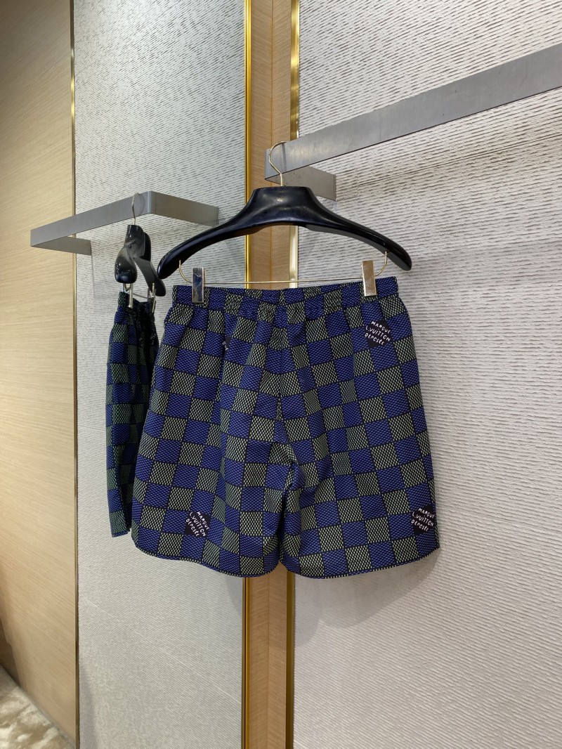 LV chequered shorts 4