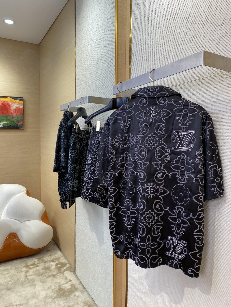 LV Co-branded Diffractive Sewing Casual Short Sleeve 3