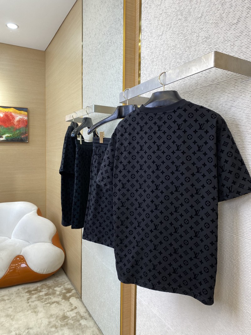 LV Flocking Shorts 3