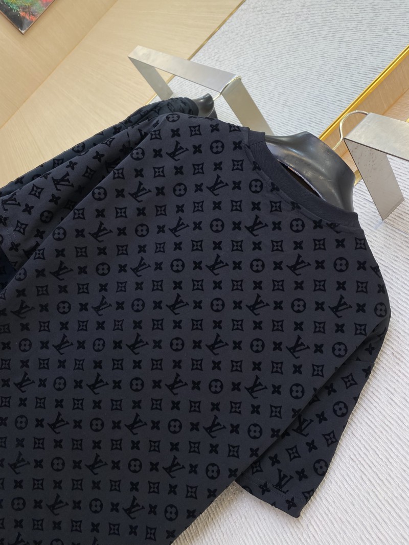 LV Flocked Short Sleeve T-Shirt 7