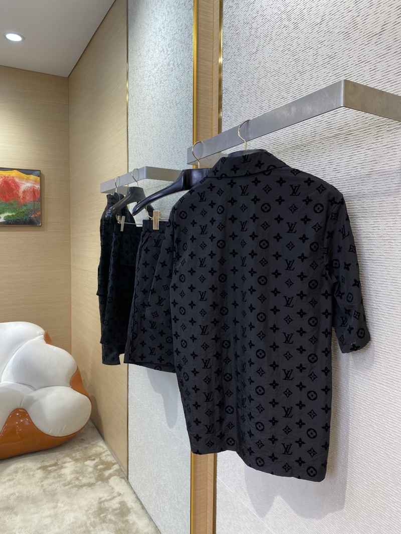 LV full print flocked shorts 3