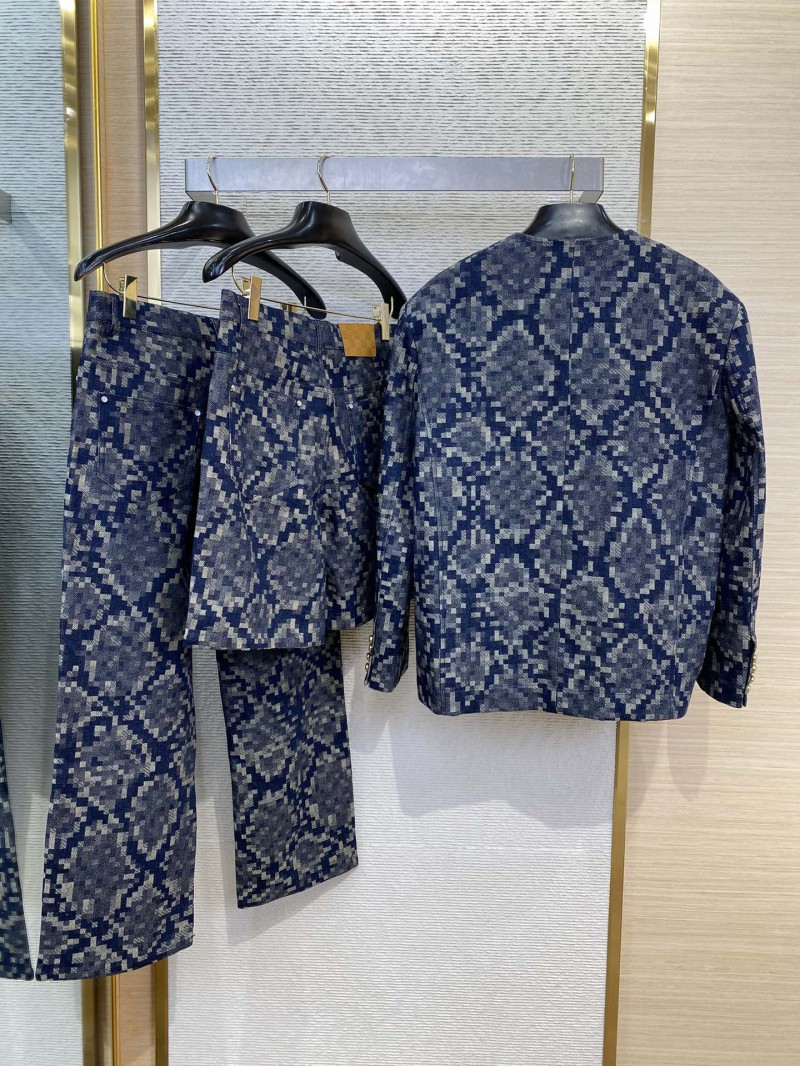 LV Snake Print Suit Shorts 1