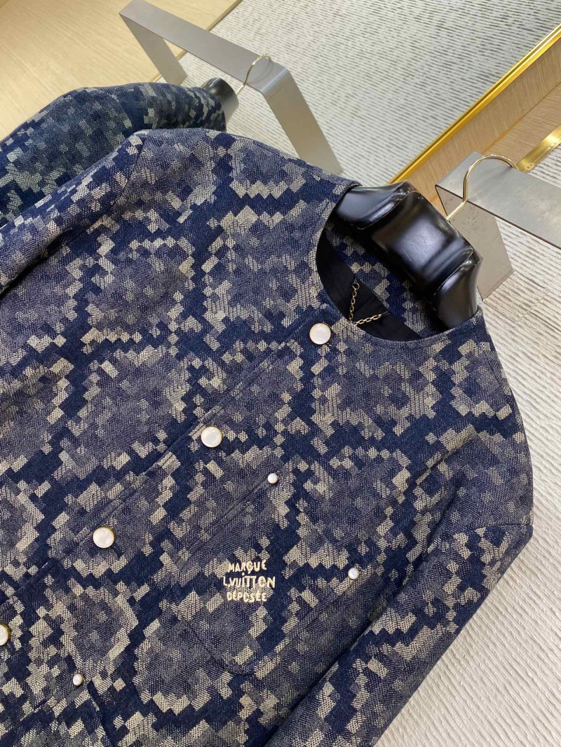 LV Snake print button-down collarless blazer 5