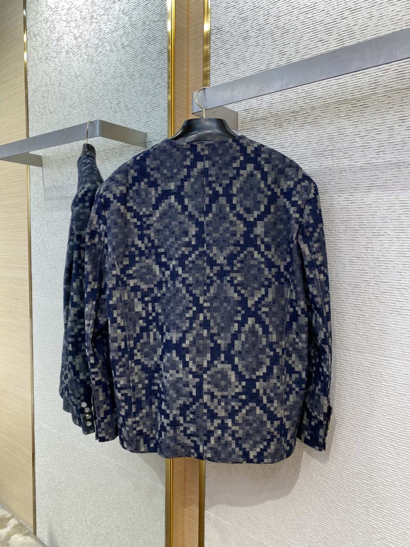 LV Snake print button-down collarless blazer 6