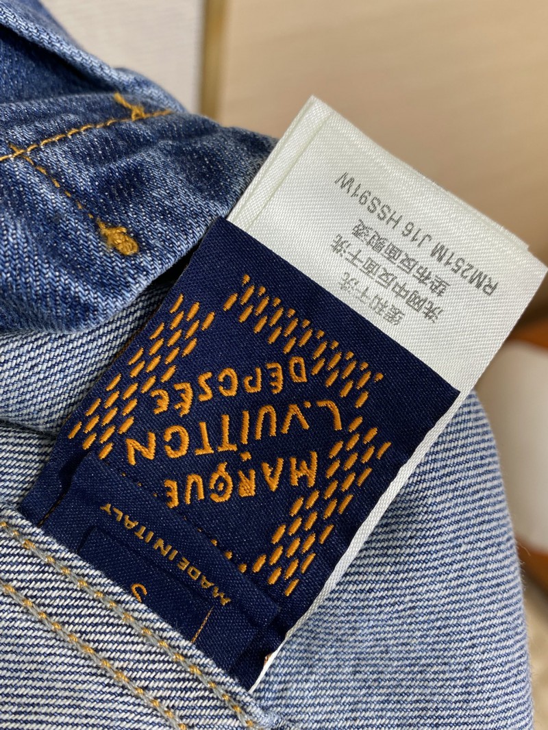 LV Earth Printed Denim Short Sleeve 8