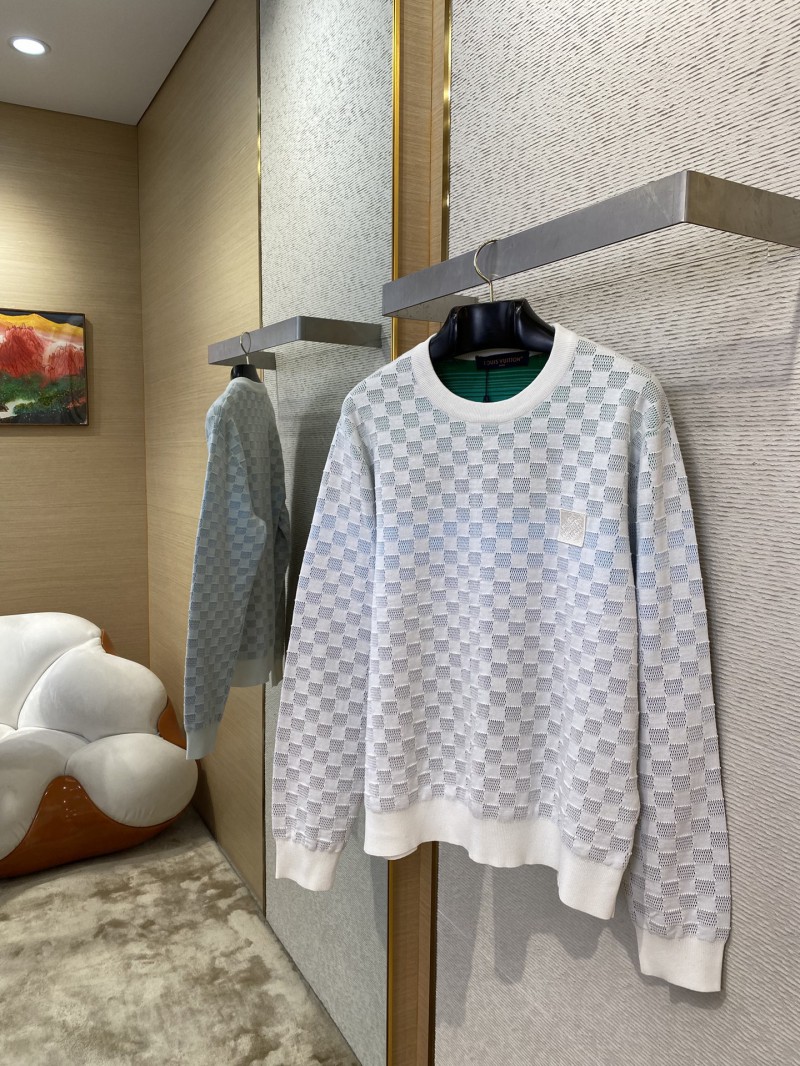 LV Gradient Checkerboard Knit Round Neck Long Sleeve 2