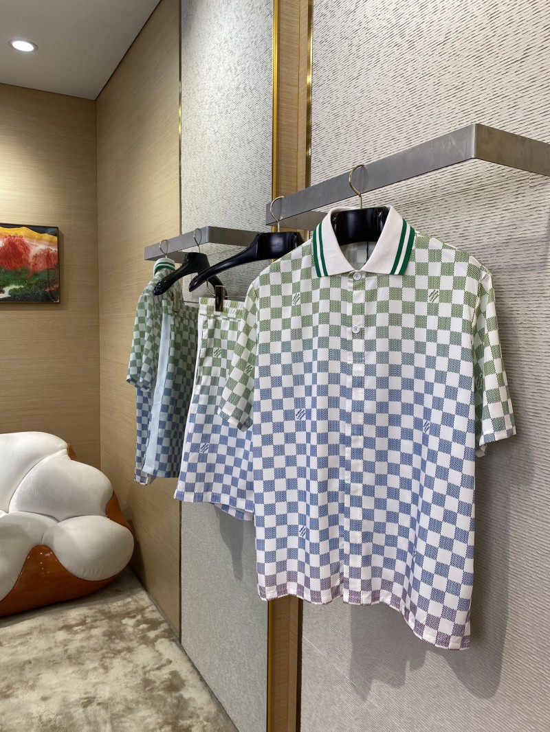LV Gradient Checkerboard Shorts 2