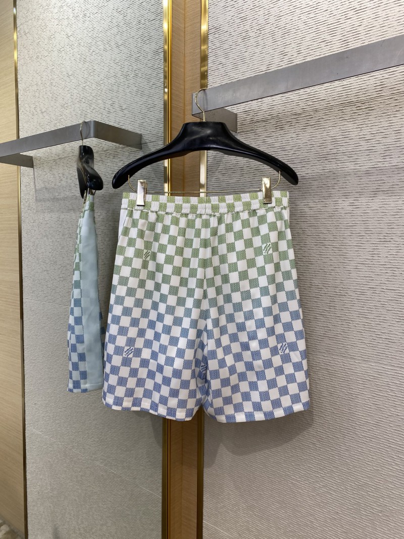 LV Gradient Checkerboard Shorts 6